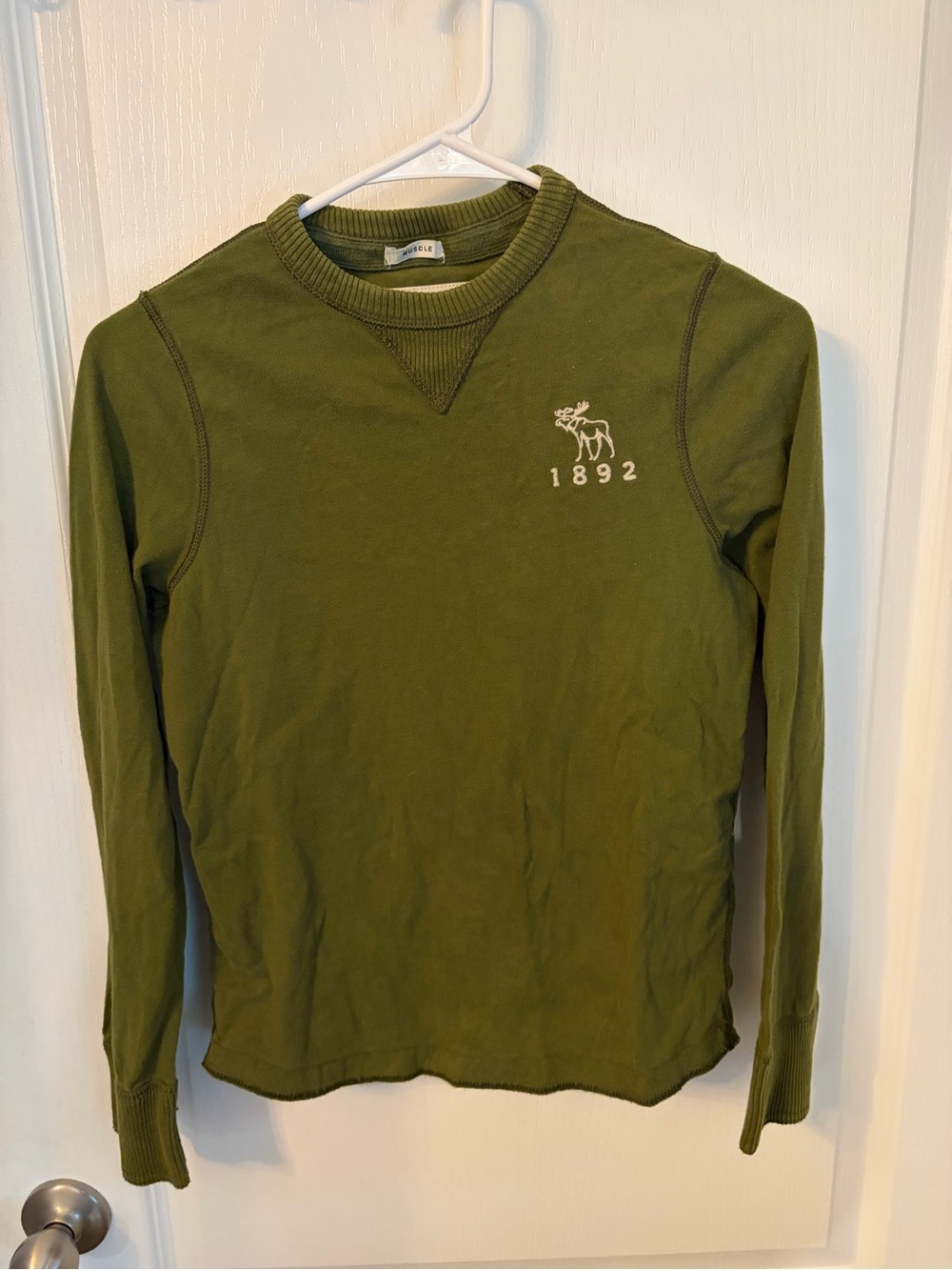 Y2K vintage Abercrombie & Fitch Olive Green Long Sleeve Tee